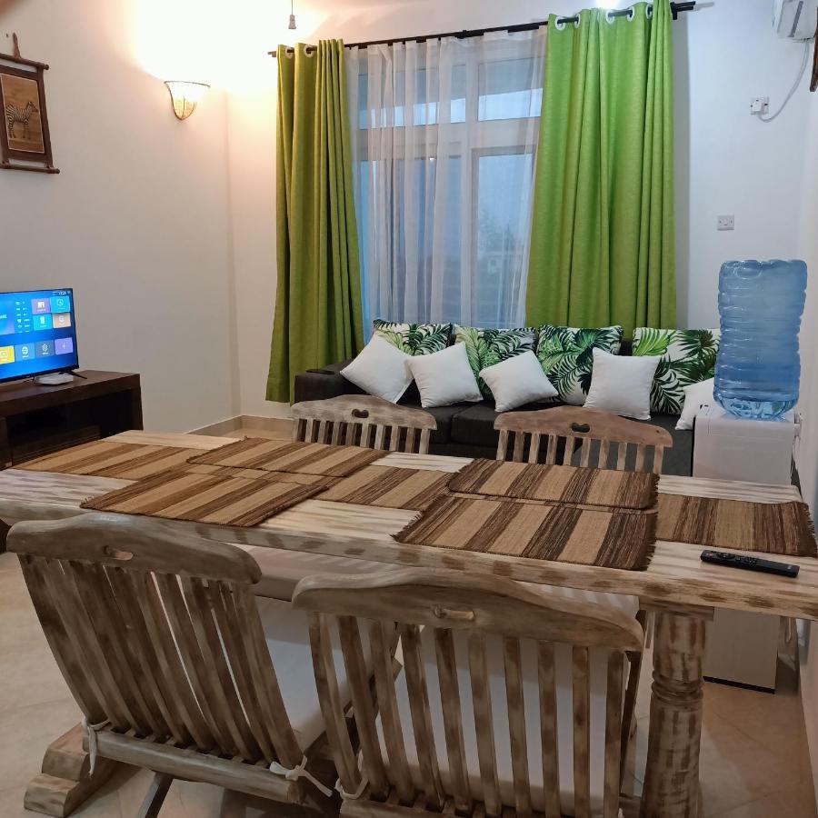 Havenhouse Kijani - 1 Bedroom Beach Apartment With Swimming Pool 말린디 외부 사진